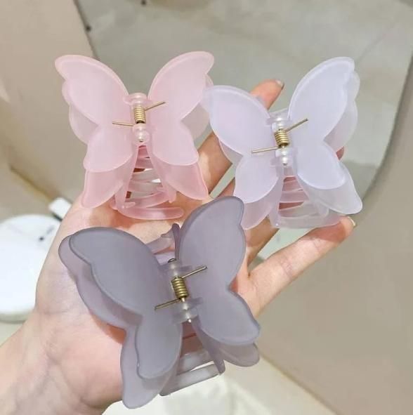 Korean Trendy fashion Butterfly Non-Slip Clip (Pack of 4) - Moby Mart