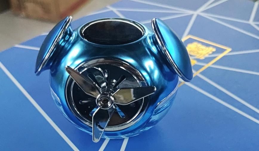 Powered Liquid Car Perfume - Auto Rotation Fan for Car Dashboard - Moby Mart